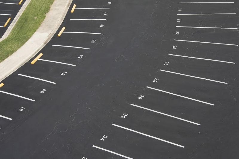 Asphalt Parking Lot Sealing in Grand Rapids, MI