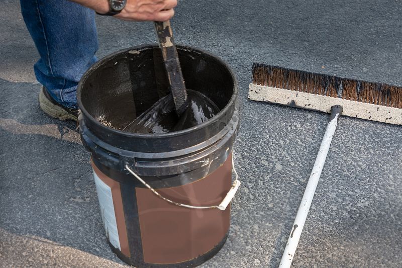 Asphalt Sealcoating in Columbus, OH