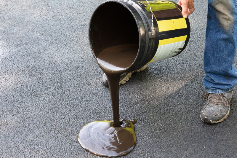 Blacktop Sealing in Sarasota, FL
